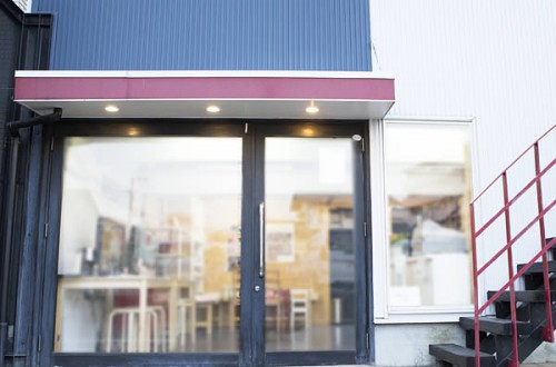 ホワイトルーム
南行徳店